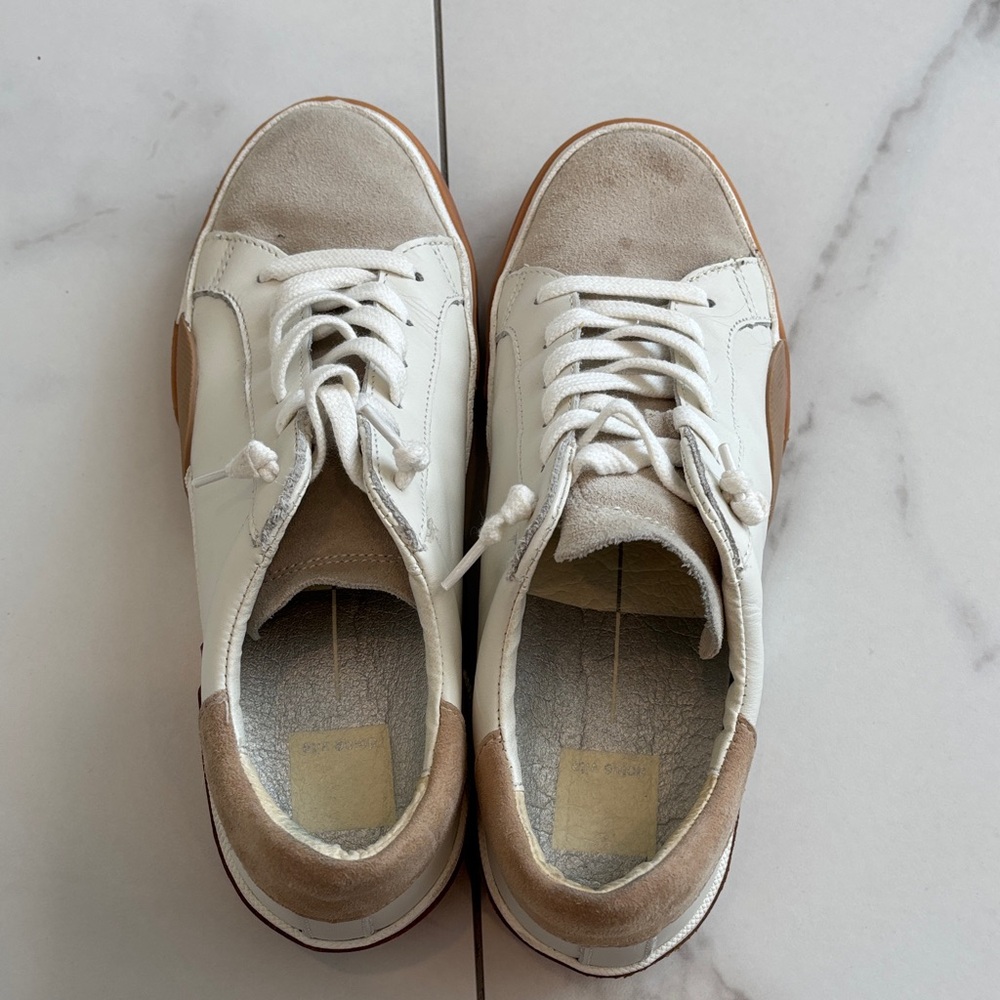 Stylish White and Tan Women’s Sneakers